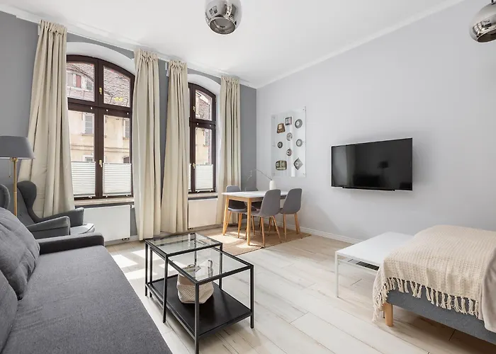 Апартаменты Stare Good Weather Познань